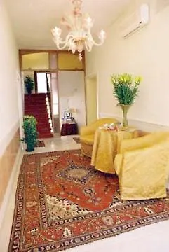 Casanova Bed & Breakfast 4*