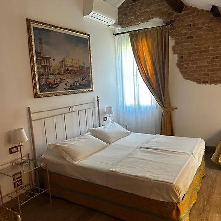 Casanova Bed & Breakfast