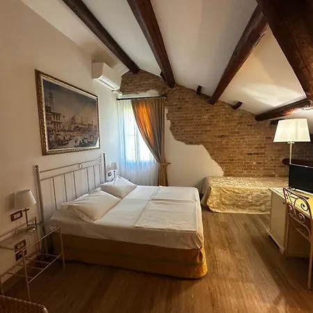 Casanova Bed & Breakfast