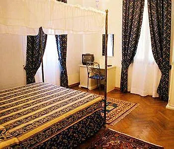 Casanova Bed and Breakfast 4*