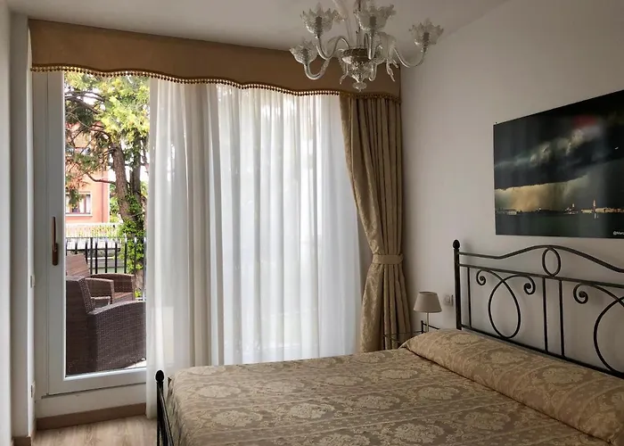 Bed and Breakfast Casanova Λίντο της Βενετίας