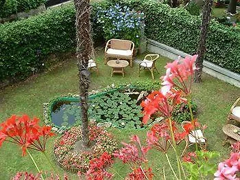 Casanova Bed and Breakfast 4*